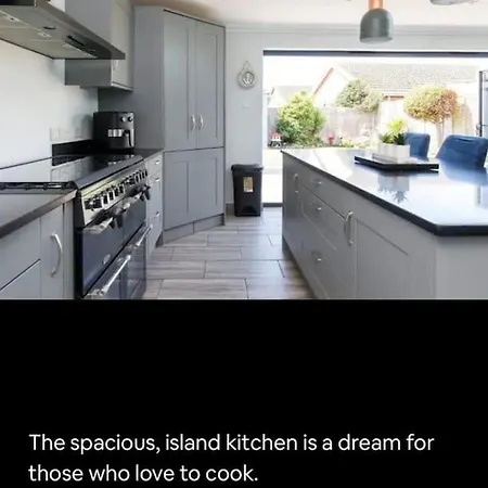 Seaside Retreat Villa Selsey Exterior photo
